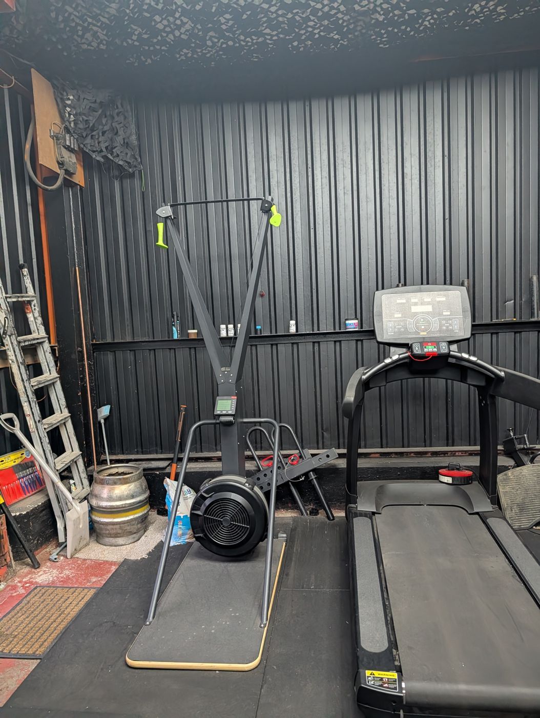 SkiErg and treadmill